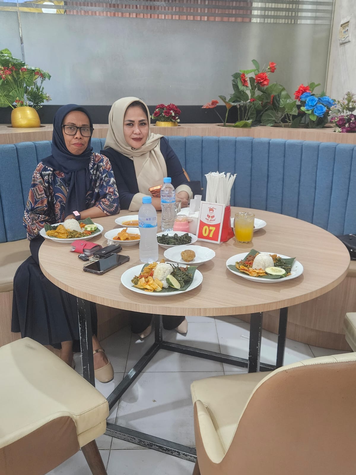 Koordinasi tim dalam suasana informal